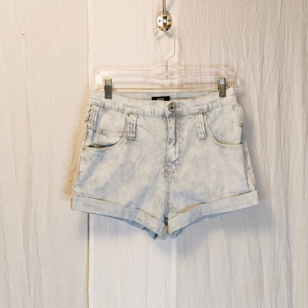 Blue & White Railroad Stripe BDG Short Denim Roll Cuff High Rise 26 Mom